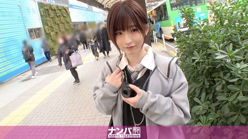 200GANA-2849 マジ軟派、初撮。 1914 おっとりカメラ女子を高田馬場でナンパ！話しててほっこりする