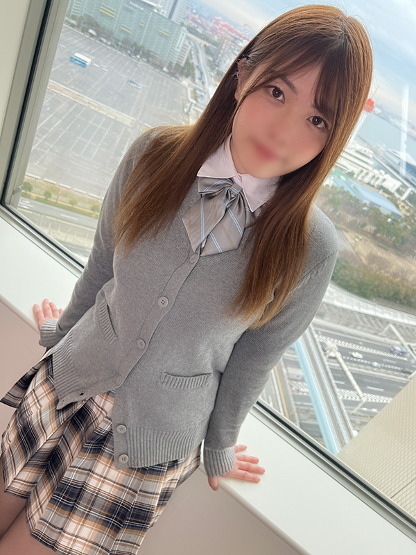 【有码】FC2-3424073 【爆乳·J # 系】むにゅふわ「H」カップ ちなつ18歳